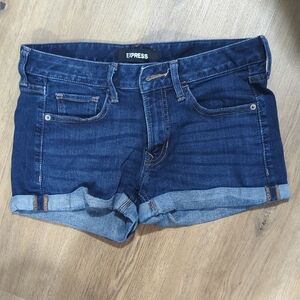Express Women's Cuffed Denim Shorts - Indigo